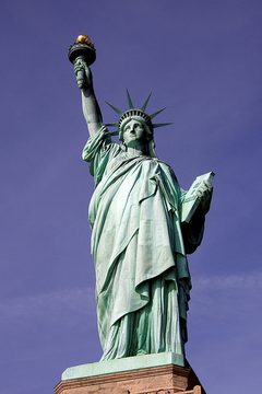 model-statue-liberty-800x800